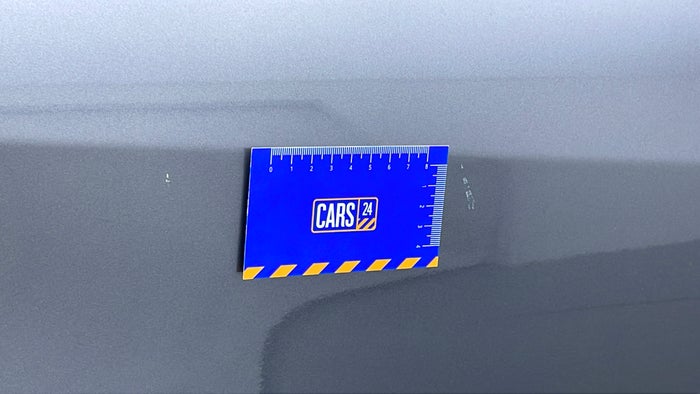 NISSAN KICKS-Door Exterior RHS Rear Scratch