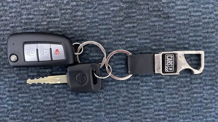 NISSAN KICKS-Key Close-up