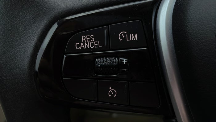 BMW 520I-Cruise Control