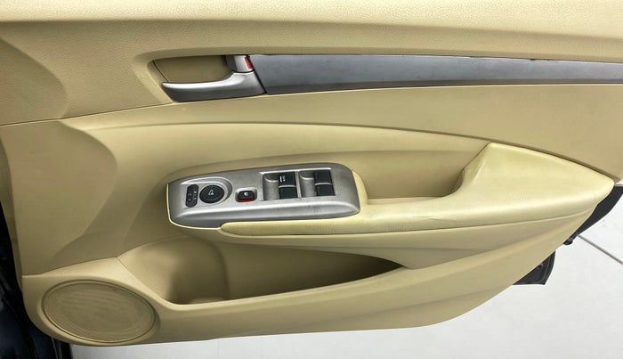 2010 Honda City V MT PETROL, Petrol, Manual, 47,400 km, Driver Side Door Panels Control