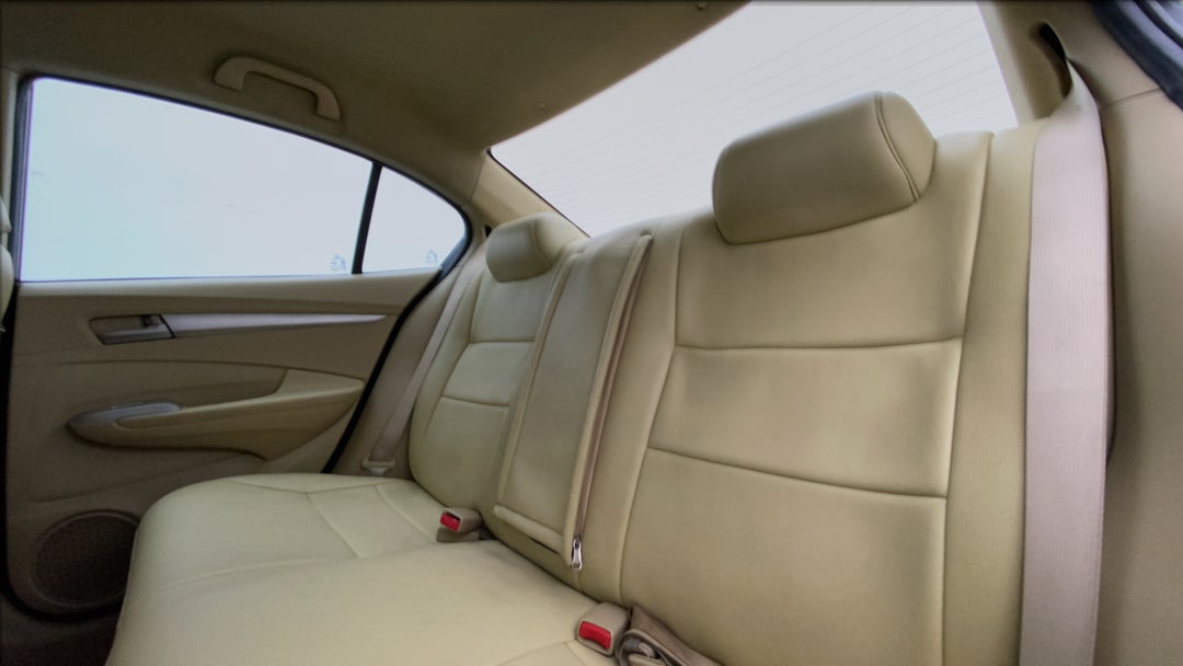 Right Side Rear Door Cabin
