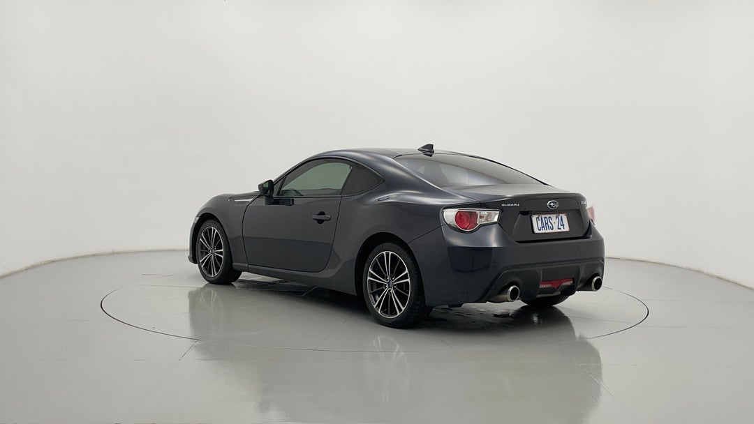 Left Back Diagonal (45- Degree) View