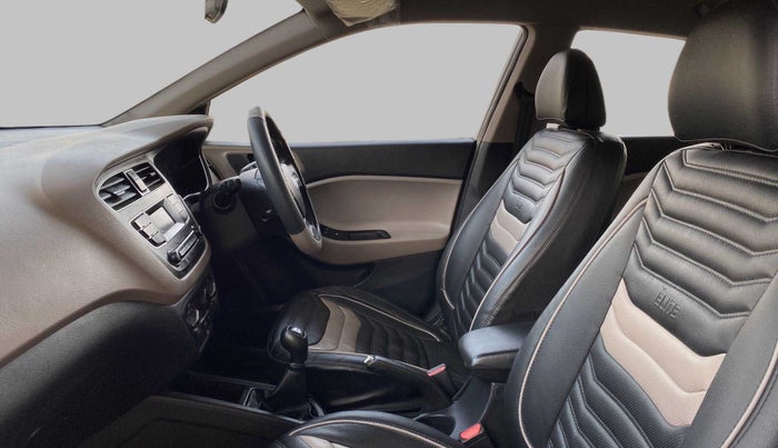2019 Hyundai Elite i20 MAGNA PLUS 1.2, Petrol, Manual, 29,560 km, Right Side Front Door Cabin