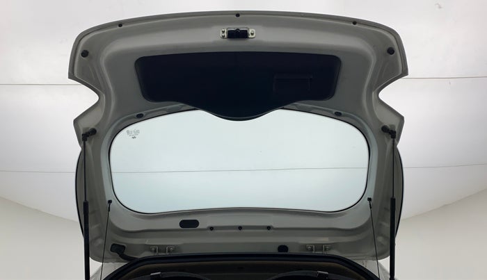 2018 Hyundai Grand i10 MAGNA 1.2 KAPPA VTVT, Petrol, Manual, 19,848 km, Boot Door Open