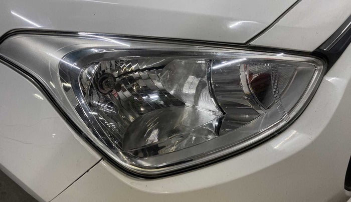 2015 Hyundai Grand i10 SPORTZ 1.1 CRDI, Diesel, Manual, 95,679 km, Right headlight - Minor scratches
