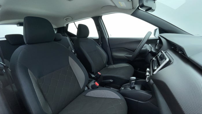 NISSAN KICKS-Right Side Front Door Cabin View