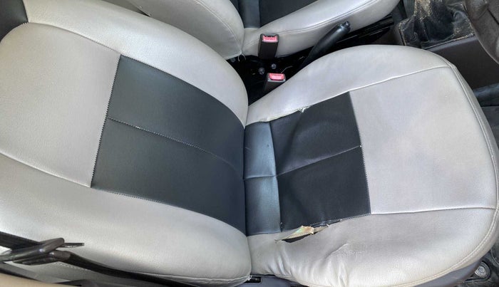 2014 Hyundai Santro Xing GLS PLUS AUDIO, Petrol, Manual, 80,500 km, Driver seat - Cover slightly torn