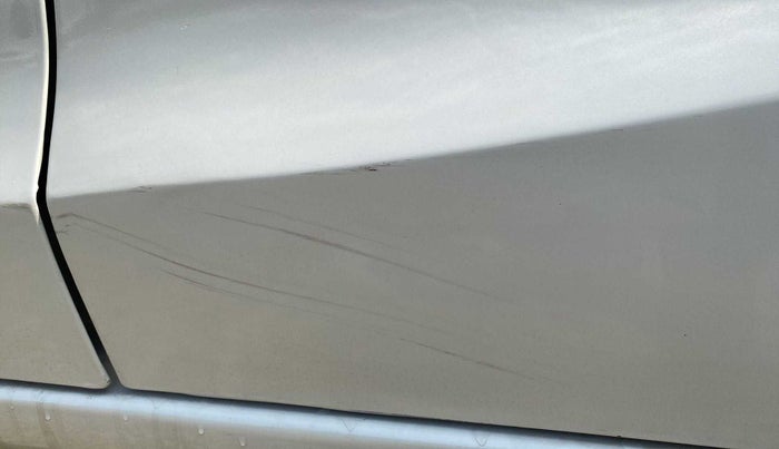 2015 Honda Brio 1.2 S MT I VTEC, Petrol, Manual, 12,564 km, Rear left door - Minor scratches
