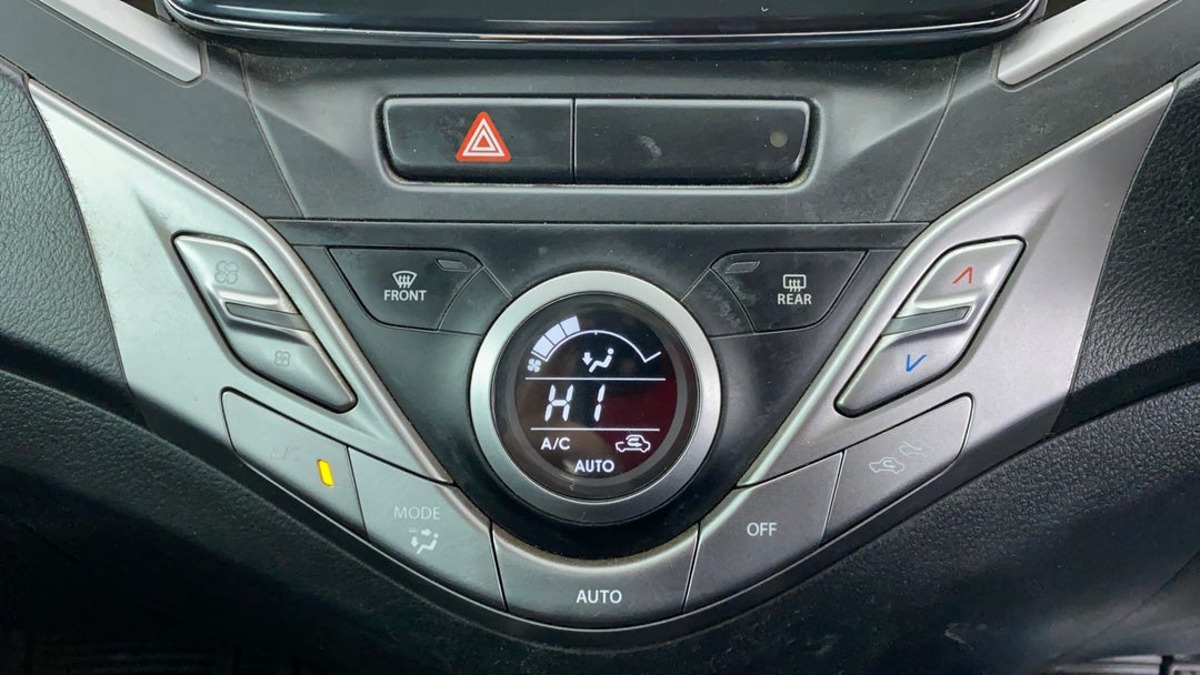Automatic Climate Control 