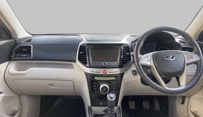 2021 Mahindra XUV300 W8 (O) 1.2 PETROL, Petrol, Manual, 7,239 km, Dashboard