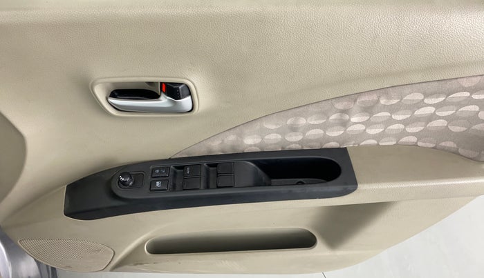 2017 Maruti Celerio ZXI AMT (O), Petrol, Automatic, 51,444 km, Driver Side Door Panels Control