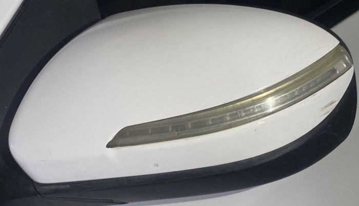 2016 Hyundai Elite i20 SPORTZ 1.2, Petrol, Manual, 95,662 km, Left rear-view mirror - Folding motor not working