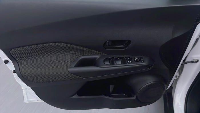 NISSAN KICKS-Driver Side Door Panels Controls