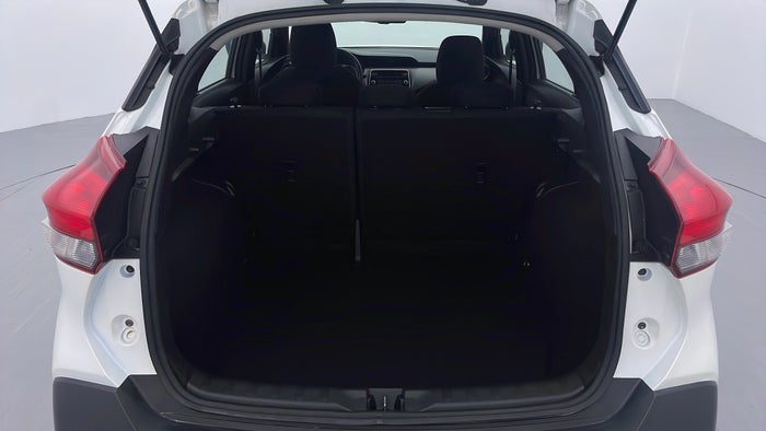 NISSAN KICKS-Boot Inside View