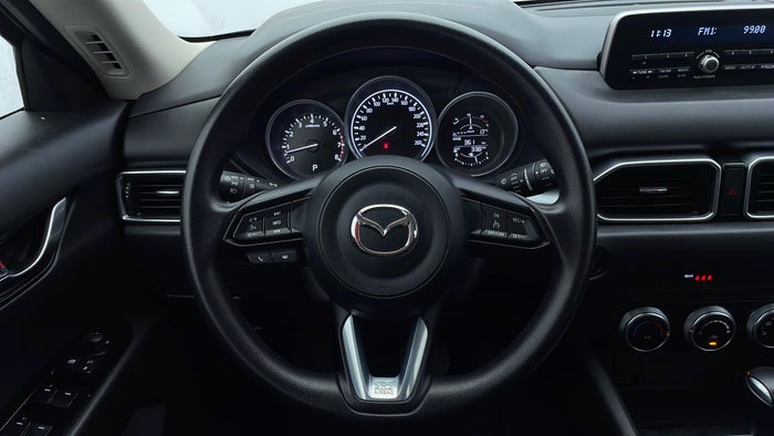 MAZDA CX 5-Steering Wheel Close-up