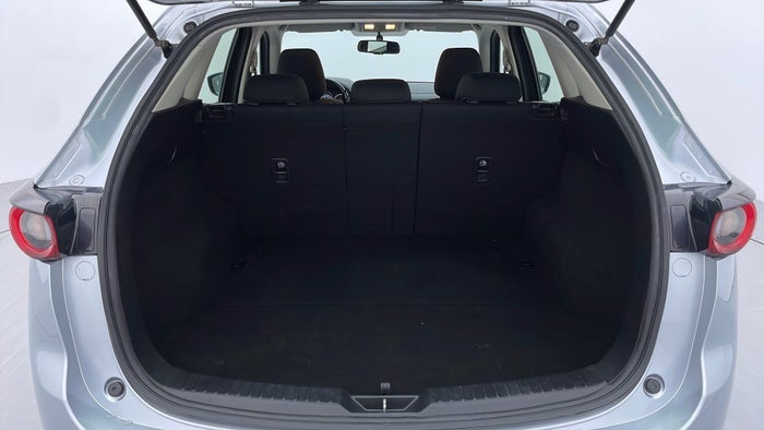 MAZDA CX 5-Boot Inside View
