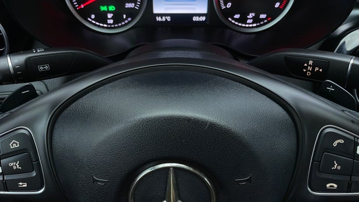 MERCEDES BENZ C 200-Paddle Shift