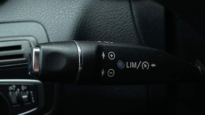 MERCEDES BENZ C 200-Cruise Control