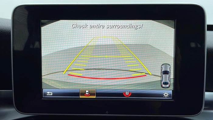 MERCEDES BENZ C 200-Parking Camera (Rear View)