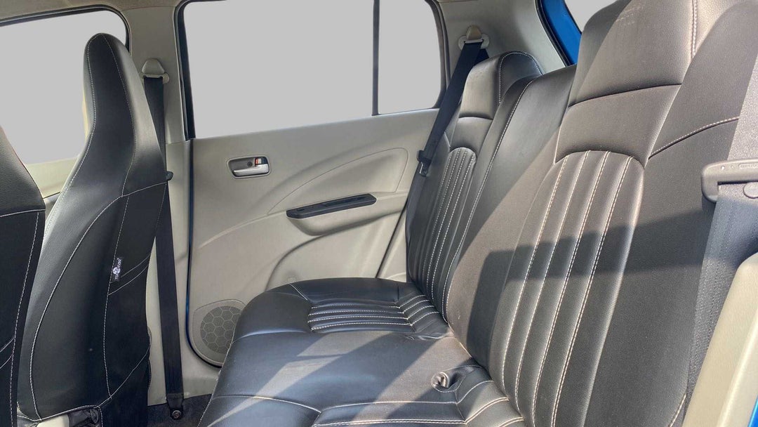 Right Side Rear Door Cabin