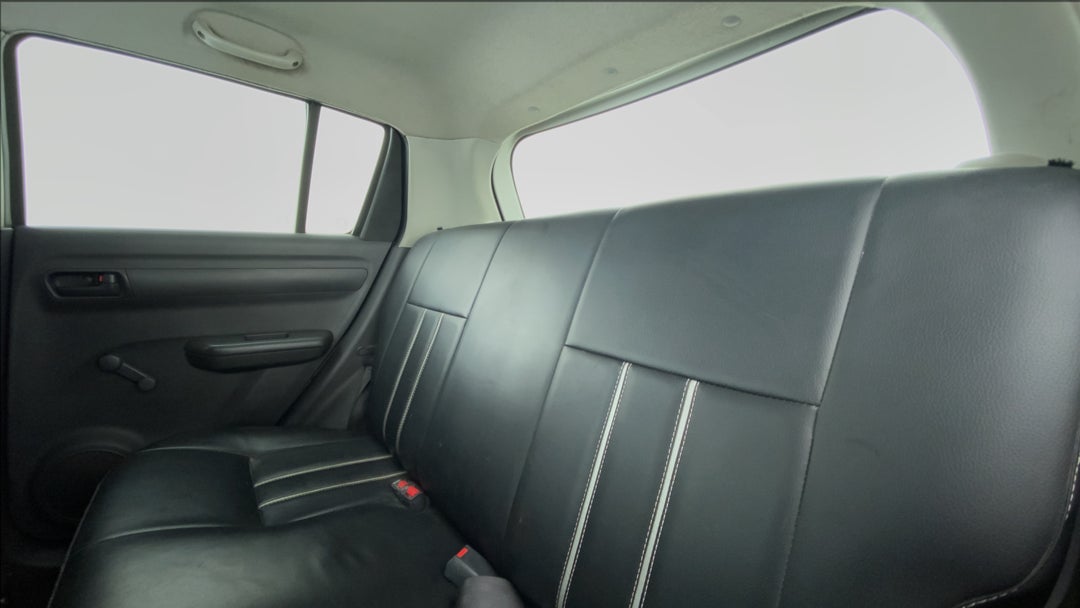 Right Side Rear Door Cabin