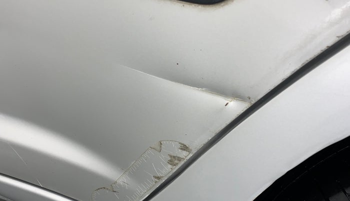 2011 Maruti Swift LXI, Petrol, Manual, 74,259 km, Rear left door - Slight discoloration