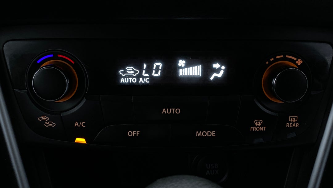 Automatic Climate Control 