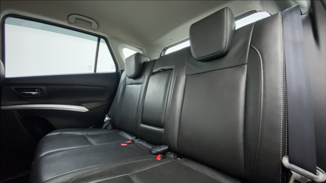 Right Side Rear Door Cabin