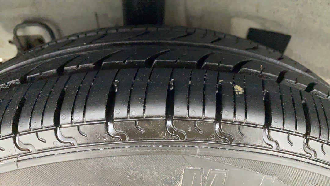 Right Rear Tyre Tread