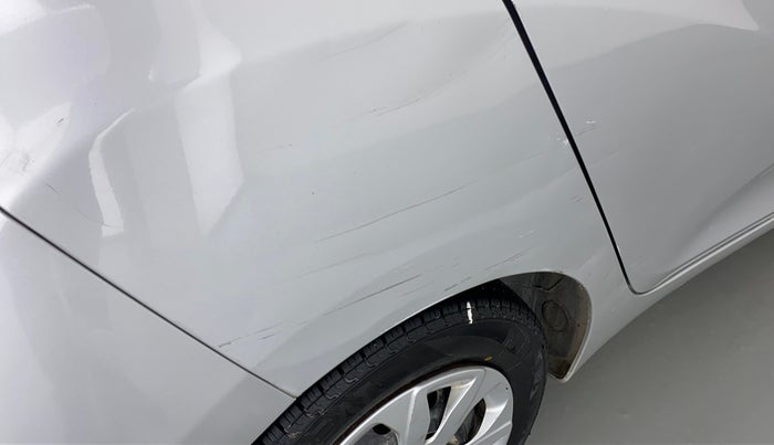 2015 Hyundai Eon MAGNA +, Petrol, Manual, 83,495 km, Right quarter panel - Slightly dented