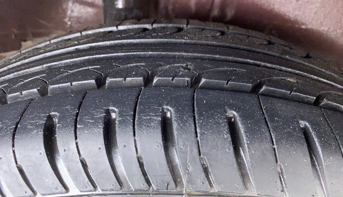 2011 Honda City S MT PETROL, Petrol, Manual, 52,408 km, Right Rear Tyre Tread
