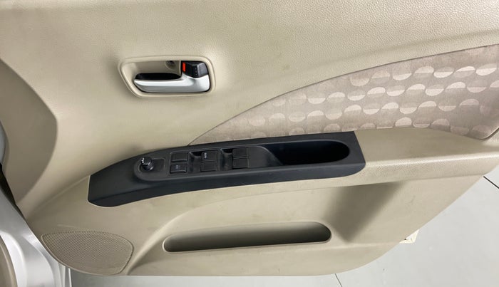2017 Maruti Celerio ZXI AMT (O), Petrol, Automatic, 35,990 km, Driver Side Door Panels Control