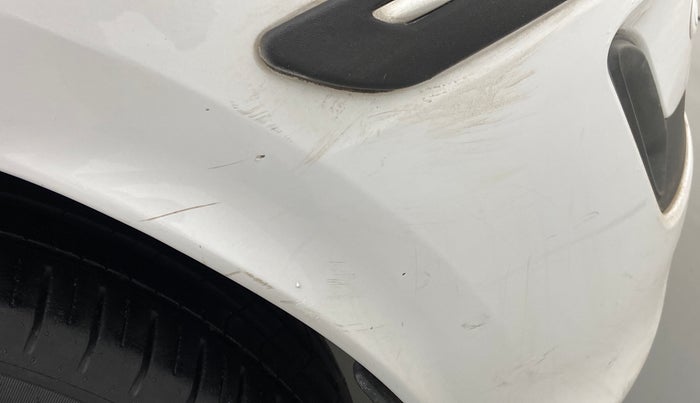 2019 Ford New Figo TITANIUM 1.2 PETROL MT, Petrol, Manual, 18,162 km, Rear bumper - Minor scratches