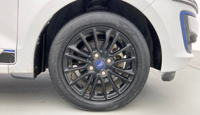 2019 Ford New Figo TITANIUM 1.2 PETROL MT, Petrol, Manual, 18,162 km, Right Front Wheel