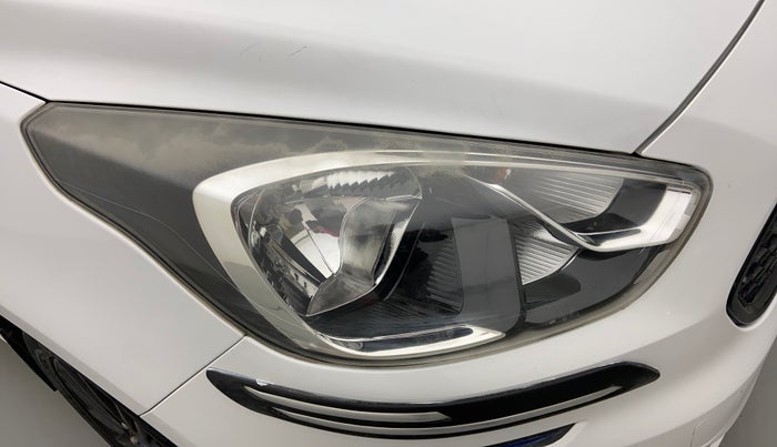 2019 Ford New Figo TITANIUM 1.2 PETROL MT, Petrol, Manual, 18,162 km, Right headlight - Faded