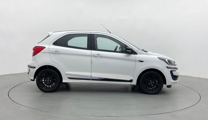 2019 Ford New Figo TITANIUM 1.2 PETROL MT, Petrol, Manual, 18,162 km, Right Side View