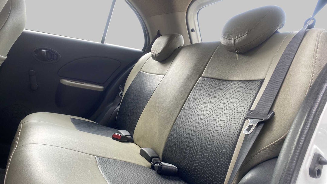 Right Side Rear Door Cabin