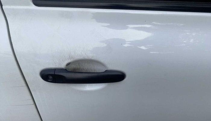 2014 Nissan Micra Active XL, Petrol, Manual, 27,827 km, Driver-side door - Minor scratches