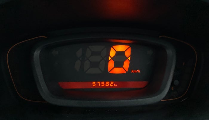 2016 Renault Kwid RXT, Petrol, Manual, 57,582 km, Odometer Image
