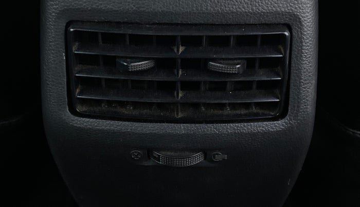 2016 Hyundai Elite i20 ASTA 1.2, Petrol, Manual, 42,880 km, Rear AC Vents