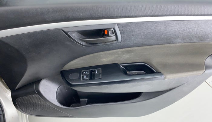 2016 Maruti Swift LXI OPT, Petrol, Manual, 47,934 km, Driver Side Door Panels Control