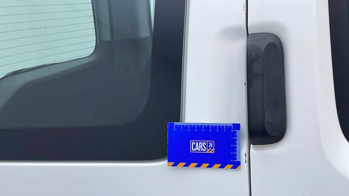 NISSAN X TERRA-Pillar RHS C Scratch