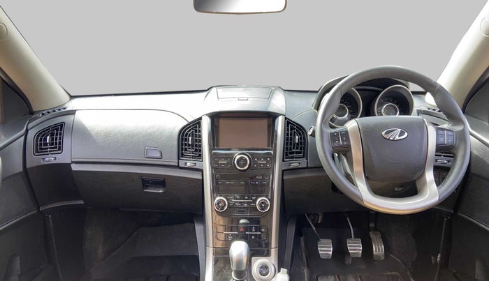 2020 Mahindra XUV500 W11, Diesel, Manual, 14,864 km, Dashboard