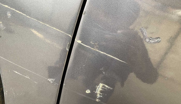 2014 Hyundai Eon ERA +, Petrol, Manual, 32,876 km, Left fender - Minor scratches
