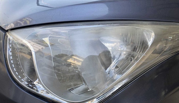 2014 Hyundai Eon ERA +, Petrol, Manual, 32,876 km, Left headlight - Minor scratches
