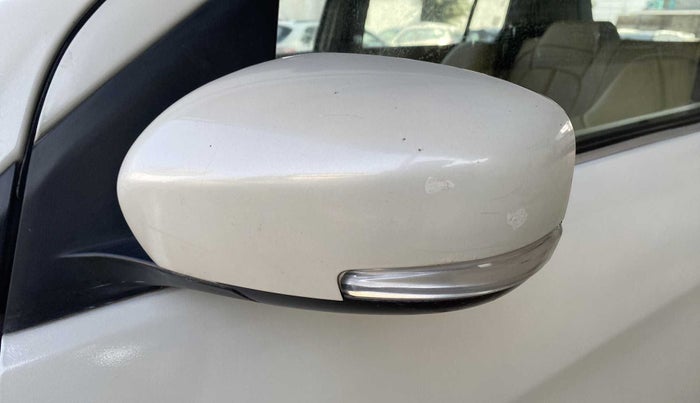 2018 Maruti Celerio ZXI AMT (O), Petrol, Automatic, 27,204 km, Left rear-view mirror - Mirror movement not proper