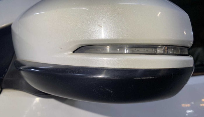 2016 Honda City VX MT PETROL, Petrol, Manual, 87,314 km, Left rear-view mirror - Minor scratches