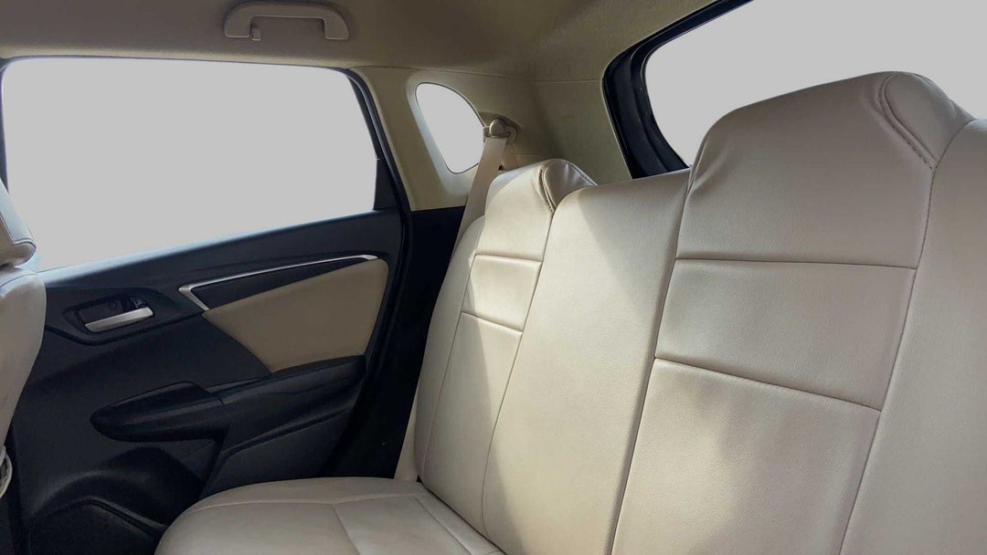 Right Side Rear Door Cabin