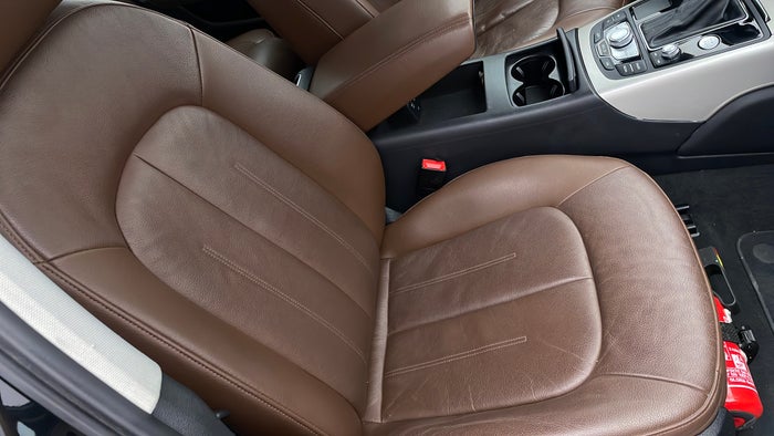 AUDI A6-Seat RHS Front Scratch