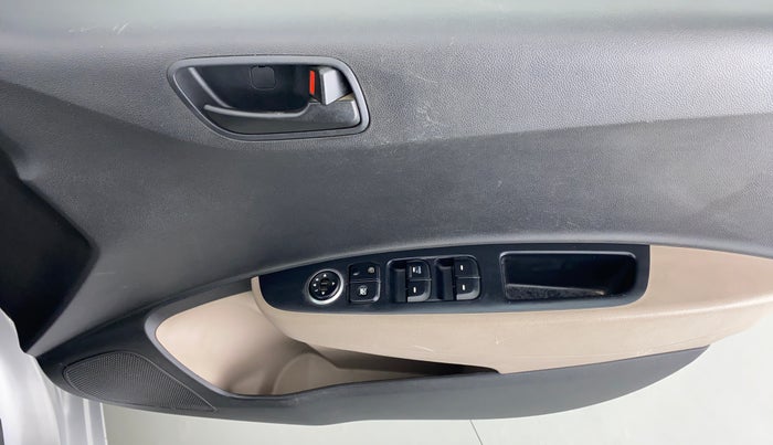 2014 Hyundai Grand i10 MAGNA 1.2 VTVT, Petrol, Manual, 25,771 km, Driver Side Door Panels Control